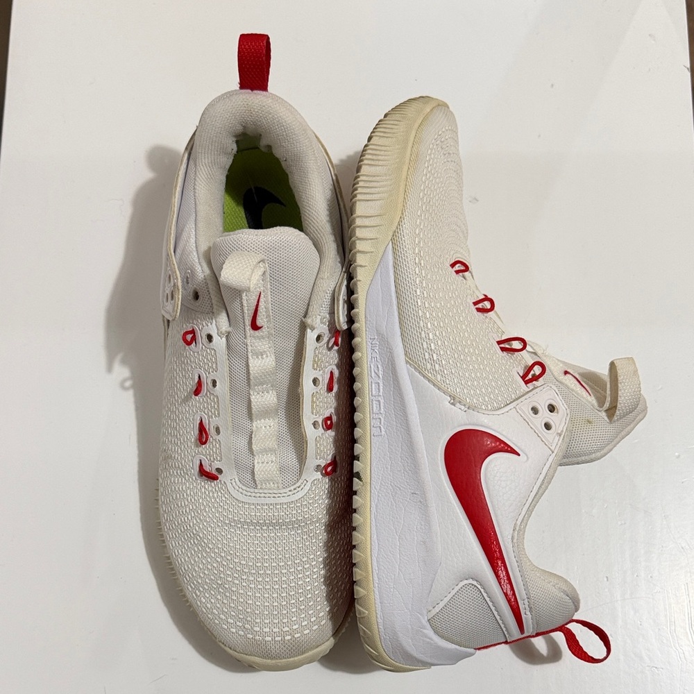 Nike Women's Zoom HyperAce Volleyball Shoes